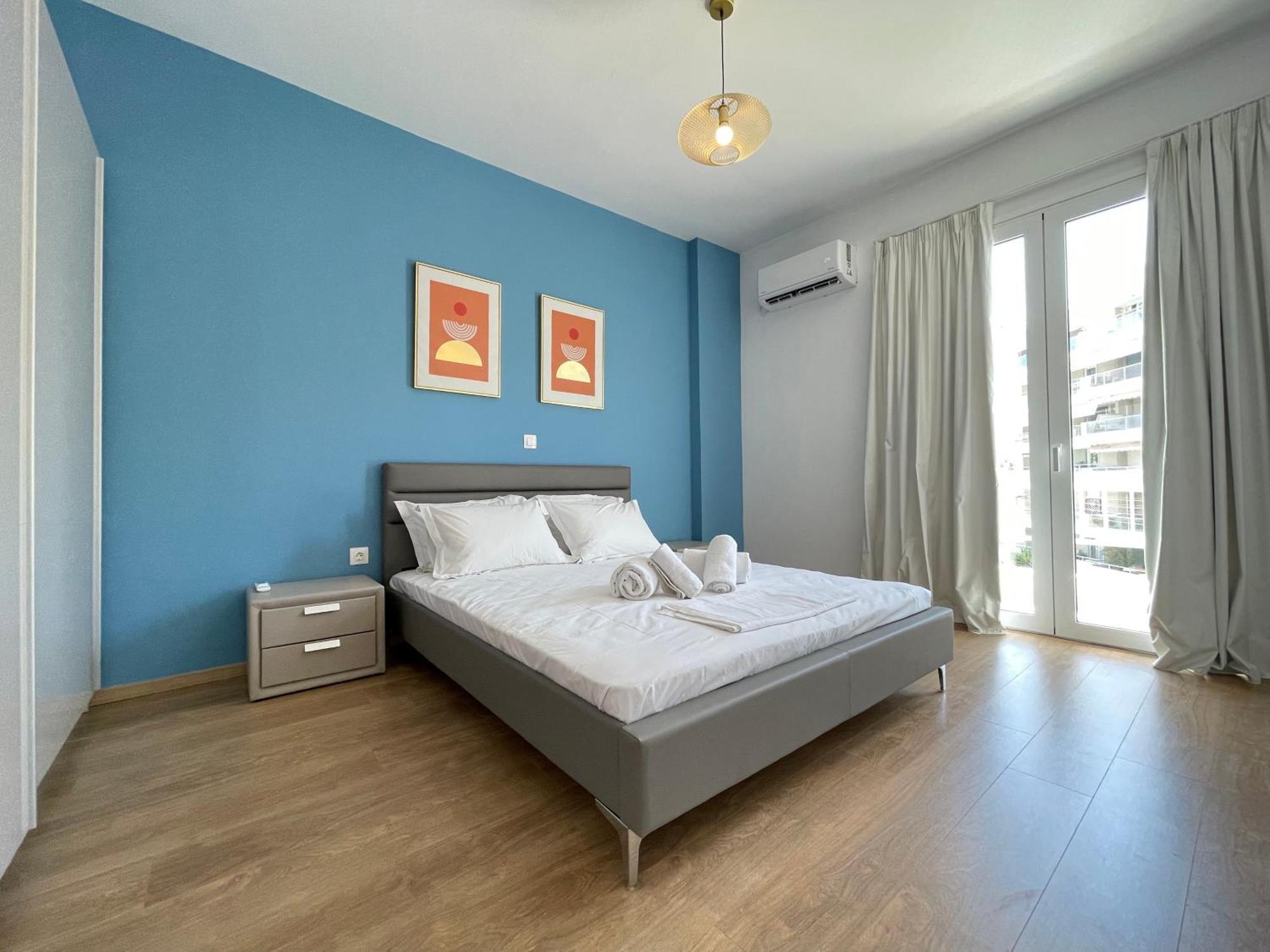 Athenean Bnb Seaside Serenity Steps From The Riviera Luaran gambar