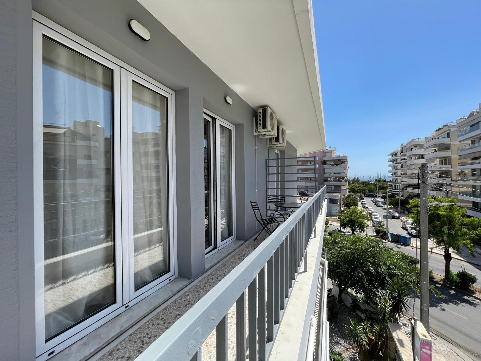 Athenean Bnb Seaside Serenity Steps From The Riviera Luaran gambar
